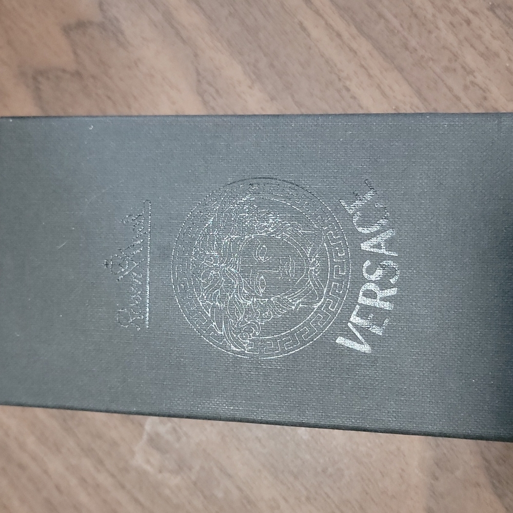 Versace bottle stopper